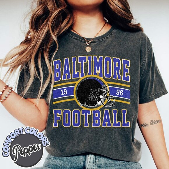 Baltimore Football Retro Design Comfort Colors T-Shirt 166 - Picture 1 of 5